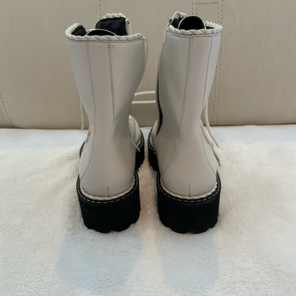Aquatalia Women’s Sadie Boots size 11, New without box, never worn, off-white - Picture 5 of 8